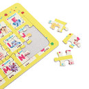 フレームと下には台紙がついています