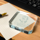 デスクの上の書類や資料をしっかり押さえてくれます