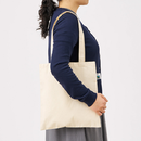 A4サイズがすっきり入るMサイズ