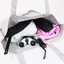 大判うちわやペンライトなどもすっぽり収納可能！推し活バッグにもおすすめな大容量サイズ