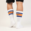 着用イメージ（靴下の後面に刺繍した場合）