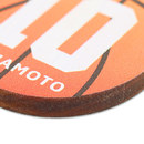 カットの特性上、側面は濃い茶色になります。