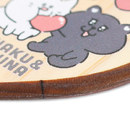 カットの特性上、側面は濃い茶色になります。