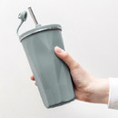 手になじむ凹凸のあるデザイン