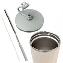 ストローは取り外し可能で掃除用ブラシも付属しています