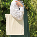 荷物が多くても肩掛けしやすい！