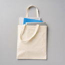 ノートPCも入るサイズ感