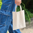 コンパクトなサイズ感でサブバッグにもピッタリです