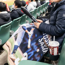 キャンプやスポーツ観戦など、外での寒さ対策にもぴったり